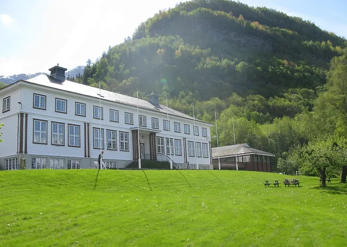 Hardanger Hostel B&B